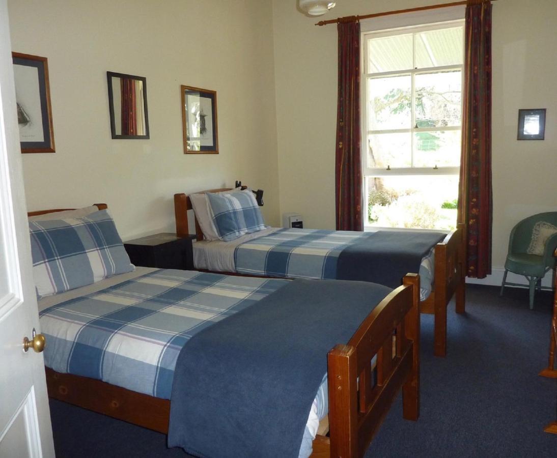 Halfmoon Cottage Akaroa Dış mekan fotoğraf